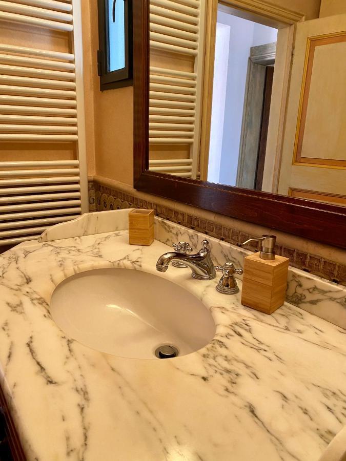 Casalonghi Apartamento Mântua Exterior foto